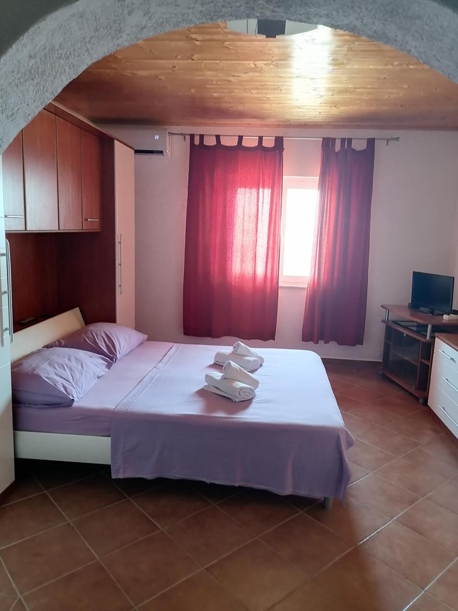 Apartmani Iva Tribanj-Kruscica Rum bild